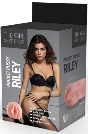 The Girl Next Door Riley - Tupe masturbaator 1
